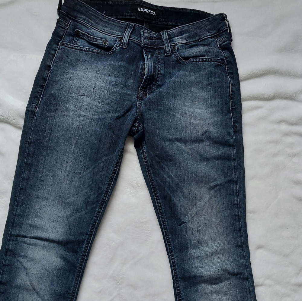 🎀 Express jeans size 29